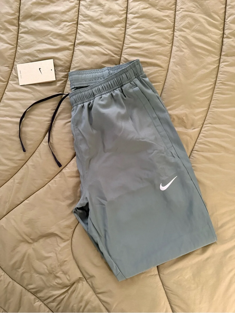 Nike Running Men's Olive Green Athletic Joggers with Reflective Swoosh